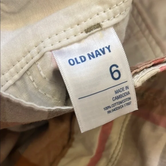 Old Navy Brown and Tan Bermuda Shorts Lightweight Cotton Casual - Picture 3 of 4